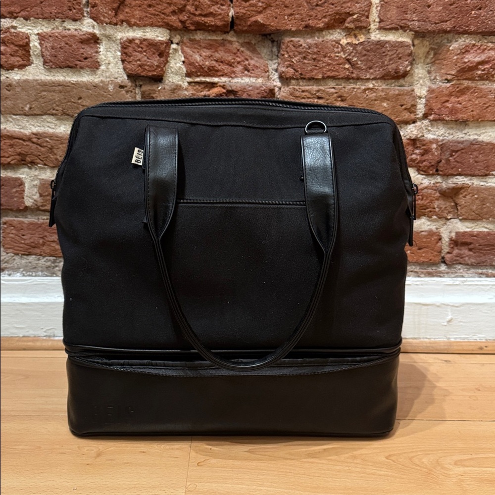 BEIS The Mini Weekender in Black